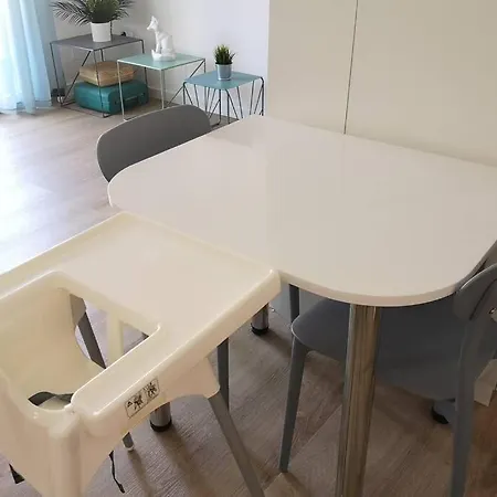 Piso Moderno Con Garaje En El Centro De