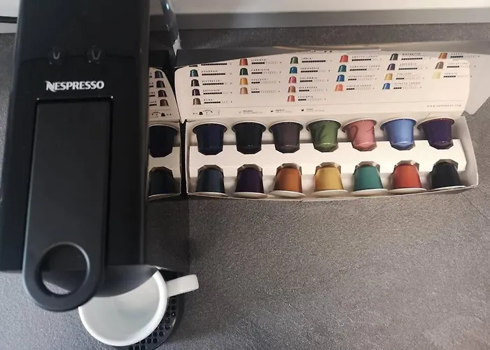 Daire Piso Moderno Con Garaje En El Centro De *