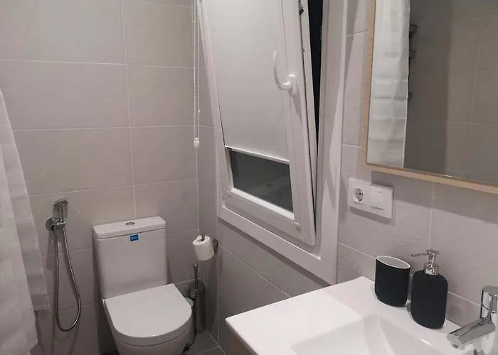 Piso Moderno Con Garaje En El Centro De Daire Vigo